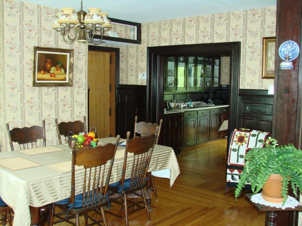 Prince County B&B Miscouche Exteriör bild